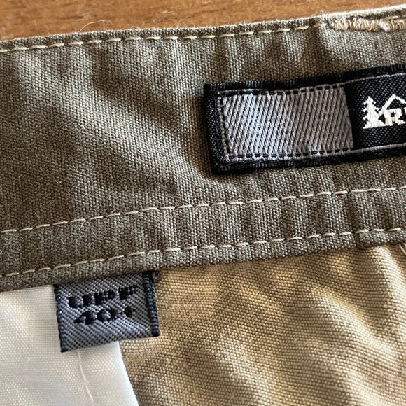 NEW REI Mens 36x32 Nylon Pants Sun Protection/Moisture Wicking Tan Khaki - Picture 6 of 10